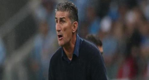 مدرب الأرجنتين: المساحات سر الخسارة أمام البرازيل